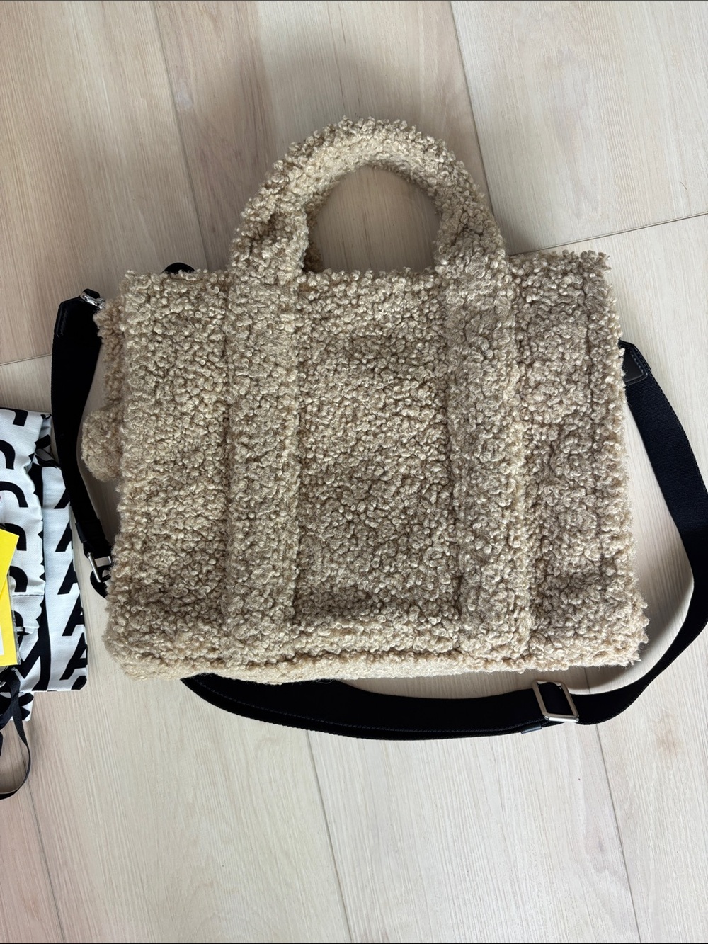 Marc Jacobs The Teddy Medium Tote Bag in Beige - Picture 5 of 8